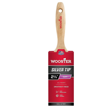 The WOOSTER Silver Tip Paint Brush, with a wooden handle and distinctive red packaging, is ideal for precision painting tasks. Measuring 2 1/2 inches, it provides exceptional coverage for all types of paint and guarantees the smoothest finish with high production quality.